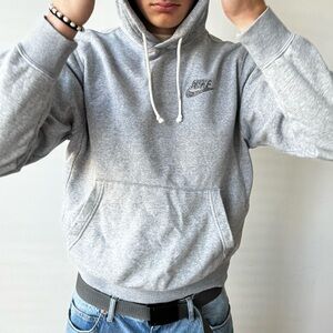 Nike! Grey hoodie, medium weight hoodie. Size S (Men’s)
